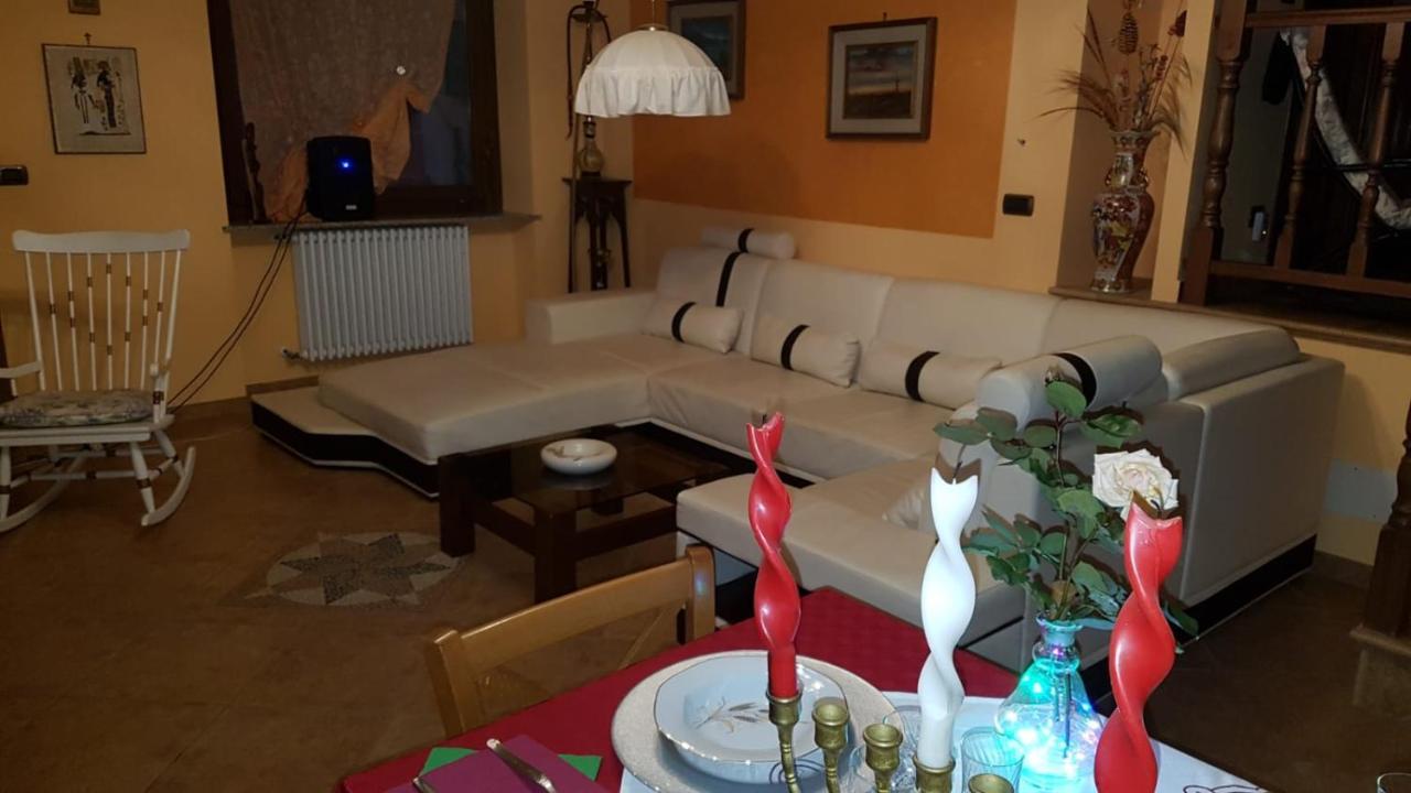 Il Riposo Del Guerriero Bed and Breakfast Corio Eksteriør billede